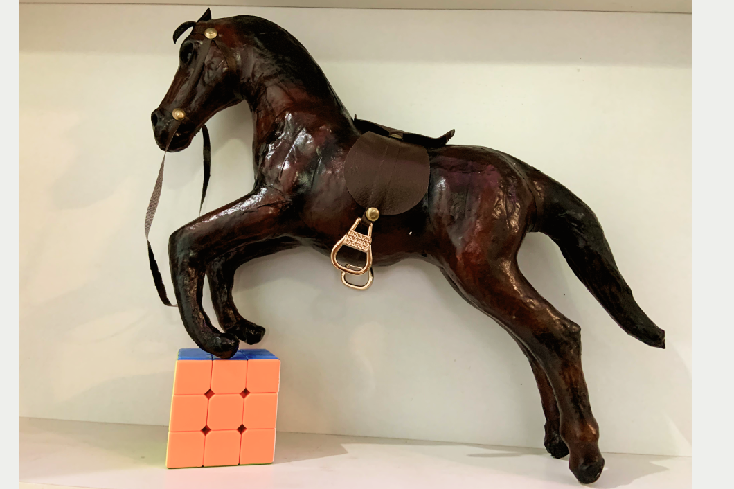 leather-horse-showpiece-for-home-decoration